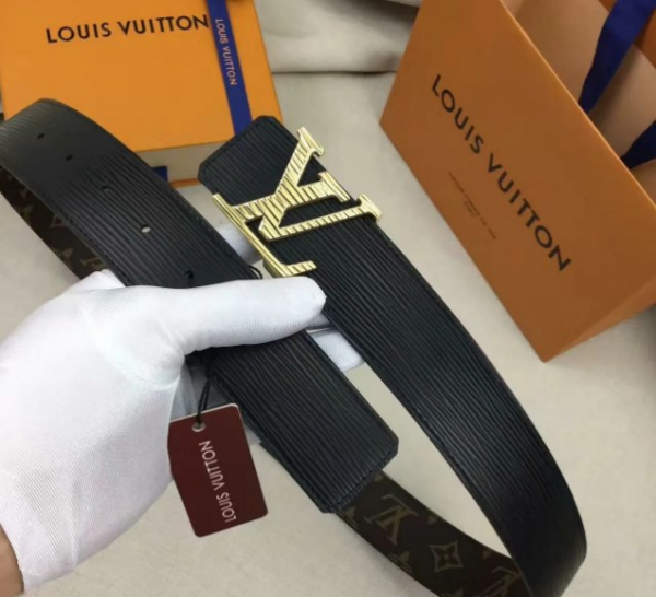 Как отличить настоящий Louis Vuitton от подделки?