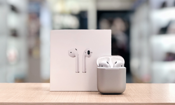 Как распознать поддельные AirPods по внешнему виду