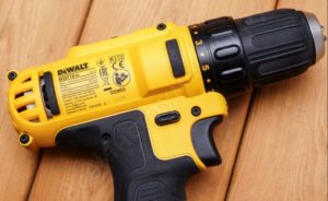 Как отличить подделку Dewalt от подлинного оригинала